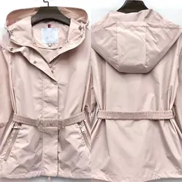 Slanke designer merk trenchcoat voor dames, korte trenchcoat met capuchon, casual sport, los flutterjack