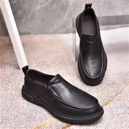 Geklede schoenen Comfortabel Casual Dagelijks leven Leer voor heren Heren Koe Instappers Comfortabele zakelijke schoen M3528