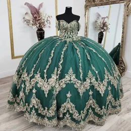 Işıltılı yeşil çiçek quinceanera elbiseler omuzdan top altın aplike dantel tül bal balo elbisesi 16 tatlı kız için parti önlük