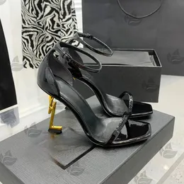 Tasarımcı Sandallar Klasikler Kadın Ayakkabı Topuklu Sandallar Moda Elbise Ayakkabı Dans Ayakkabı Yeni Seksi 10 cm Leydi Düğün Metal Kemer Tokası Yüksek Topuk Kadın Ayakkabı