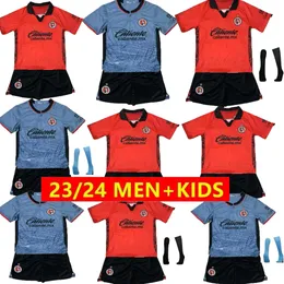 23 24 Club Tijuana voetbalshirt voor heren en kinderen A. MARTINEZ L. CAVALLINI K. CASTANEDA L. RODRIGUEZ C. RIVERA A. CANELO C. GONZALEZ voetbalshirts voor thuis uit