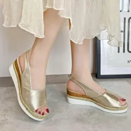 Elbise ayakkabıları kadın sandaletleri yaz açık ayak parmağı rahat platform Slip-on sıradan takozlar sandalias renk oro mujer