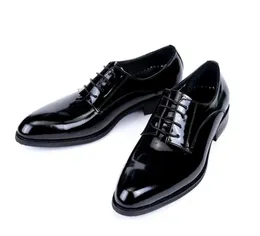 Мужские классические туфли-оксфорды с принтами, белые, черные, красные, желтые, на шнуровке, в деловом стиле, модные деловые туфли