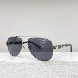 2024 Nuovi occhiali da sole firmati di alta qualità moda UV 400 vetro protettivo Uomini Ponte Donne Lenti classiche Lettera G Aviator Design Occhiali adatti GG1194SK