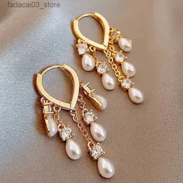 Stud 2024 New Fashion Trend تصميم فريد من نوعه أنيقة حساسة خفيفة فاخرة لؤلؤة القرصنة الحفلات الحفلات الحفلات الحفلات للنساء Q240125