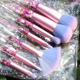 メイクアップブラシ新しい7つのQuicksand Makeup Brushes With Handle Unicorn Liquid Glitter Shell Makeup Brush Set Factory Direct Sale Q240126
