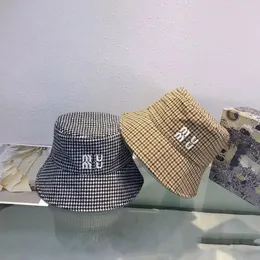 Szerokie brzegowe czapki wiadra hats designerskie kubat hats