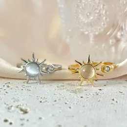 Anéis de banda na moda anel de alívio de estresse girando anti girassol olho do sol girando anéis boho jóias para mulheres presente ajustável 240125