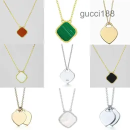 Heart Necklace Clover Neckor Custom Pendant Designer Jewelry for Women Silver Chain Jewelrys Designers Girl Lady CHRI K36T
