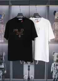 2023 Designer Masculino T-shirt Verão Novo Manga Curta Padrão de Peito Logo Hot Diamond Craft Carta Mulheres Jaqueta Camisa Applique Pescoço Redondo Casual Versátil S-XL