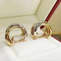 Ring im Carter-Stil, Farbtrennung, eingewickelte Ohrringe, weibliche High-End-Ohrringe und Ohrclips, beliebt bei dem Modell