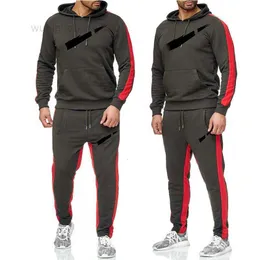 Designer Sportswear Pantalons pour hommes Courir Mode féminine Sweat à capuche imprimé avec rayé Ensemble populaire Taille EU S-3XL