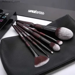 メイクアップブラシYaqi 6pcsナイロンヘアメイクアップブラシfor Pouch with Pouch Q240126