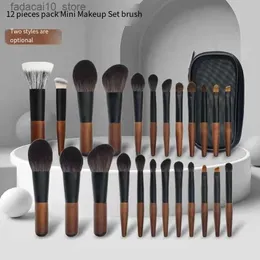 Makeup Brushes Portable 12 Piece Mini Wool Cosmetic Brush Set Short Shot Eye Shadow Brush Concealer Travel Package pinceaux de Q240126