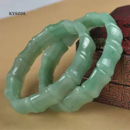 Braccialetti KYSZDL Grado A pietra Naturale donglingyu Bracciali in pietra un pezzo Intagliato Pietra verde Gioielli da uomo Gioielli da donna