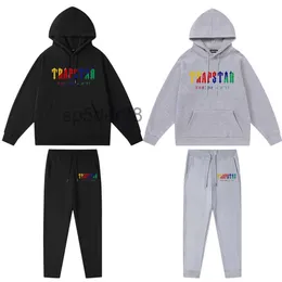 Homens Trapstar Oversized Hoodie Trapstar Tracksuit Designer Camisas Carta Luxo Preto e Branco Cinza Arco-íris Cor Verão Esportes Moda Algodão Cordão Top WTYR WTYR