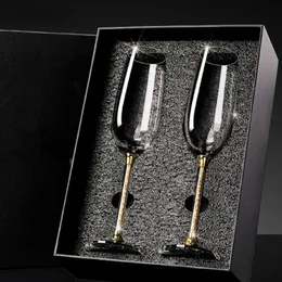 Juego de copas de champán de cristal de diamante europeo, taza de burbujas hecha a mano de alta belleza para pies, par de tazas de vino para el hogar, 240127