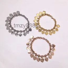 Charm-Armbänder, modisches Titan-Stahl-Herz-Armband, t-Buchstaben, 14 hängende Rohöle für Frauen, Party-Schmuck, Charm-Armband, Inte22 VDL8