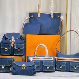 Denim vintage axelväskor kvinnor tote väskor duk handväska gammal blomma underarmsäck tryck handväska ryggsäck guld hårdvara påse 40995 44460 44464 44472 44466 44470 mm