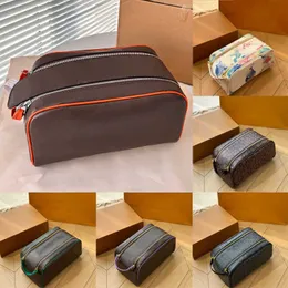 14 cores sacos de maquiagem de alta qualidade designer sacos cosméticos bolsa de higiene feminina bolsa de mão de couro moda pequena fresca diariamente 240115