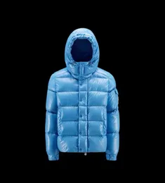 Champsaur Designer Mens Down Jacket 자수 배지 깃털은 시끄러운 도시 여성 겨울 자켓으로 돌아와 따뜻한 복어 재킷 1/2/3/4/5