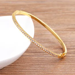 Toppkvalitet Färgglad vit färg kubik zirkoniumtunna 14 k gula guld armband armband för kvinnor bröllop eleganta smycken gåvor trendiga