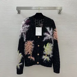 2024 Yeni Bahar Üstleri Milan Pist Sweaters V Boyun Uzun Kollu Yüksek Son Jacquard HARDIGAN Kadın Tasarımcı Giyim 0128-6