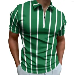 メンズポロスグリーンとホワイトストライプカジュアルポロシャツ垂直ラインプリントTシャツ男性グラフィックシャツ夏通りスタイル特大の服
