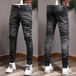 Design Denim Jeans elasticizzati Biker Fit per uomo Slim Painted Patch Trim Gamba Pantaloni da cowboy Jeans viola maschili Strade alla moda di alta qualità Hip Hop Marchio originale 427