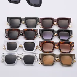 Tasarımcı Güneş Gözlüğü Kadın Lüks Tam Çerçeve Güneş Gözlükleri Erkek Dikdörtgen Goggle Modern Gözlük