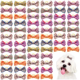 ملابس الكلاب 100PCS Pet Hair Bows Fashion Cute Grooming للكلاب الحيوانات الأليفة إكسسوارات قط صغيرة