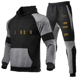 Tuta da uomo di design Sweat Fashion Tute Costumi da jogger Giacca Pantaloni Set Sporting Hommes Abbigliamento sportivo Abbigliamento invernale 1PFD