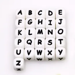 Halsketten Kovict 100/200/500pcs 10 mm Englisches Alphabet Silikon Buchstaben Perlen Baby DIY Halskette Accessoires Pflegespielzeug für Schmuckherstellung