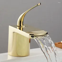 Badrum diskbänk kranar luxe waterval wastafel kraan rose goud zwart huishoudelijke badkamer onder de tafel varm en koud creatieve wit wit wit wit