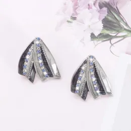 Stud Earrings Zinc Alloy Inlaid Rhinestones Oil Drop Fishtail Vintage For Women Aesthetic Fashion Trend Products Girls Jewelry