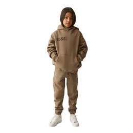 Designer Tracksuit Childrens Clothing Hoodies Set Pullover Pants 2 Pieces Brand Solid Printed With the Letters Dolphin Sports Velvet Style Kids Girls 6612UI