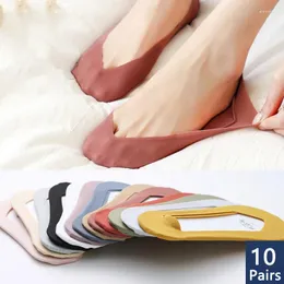 Kvinnors strumpor 10pairs/Lot Women's Seamless Invisible Ice Silk Boat Summer Thin Silicone Non-Slip Ankle Strumpor