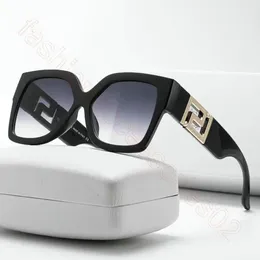 Luxury Square Solglas för män och kvinnor Män coola stil Greca Rock Icons Solglasögon Klassiska tjocka plattor medusa grekiska solglasögon232x