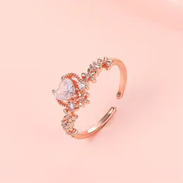 Cluster Rings Trendy Flower Rhinestone For Women Exquisite Bling Adjustable Crystal Engagment Cubic Zirconia Heart Ring