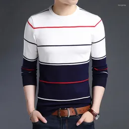 Mens Sweaters 2024 Moda Trui Beyler Giyinmiş İnce Fit Jumbers Örgü Wollen Restore Kore tarzı gündelik giysiler