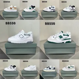 Orange New 550 998 991 992 993 Runningskor Athletic OG Men Kvinnor Sneakers Rain Cloud Grey Sea Salt Bricks Wood Bodega Age of Discovery Blue Haze Unisex Lace-Up Trainers