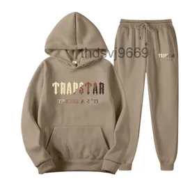 Designer New Tracksuit Trapstar Brand Printed Sportswear Men 15 Colors Warm Two Pieces Set Loose Hoodie Sweatshirt Pants Sets Jogging 5YE9