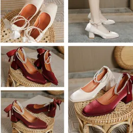 Sandálias vestido sapatos cetim apontou slingbacks bombas cristal-girassol sapato de salto alto designer de luxo feminino festa de casamento sapatos