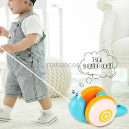 Jouets Push Pull nouveauté cordon escargot avec lumière et musique bébé apprendre à marcher tirer la corde jouets éducatifs précoces pour les enfants en bas âge 1-3Yz240129