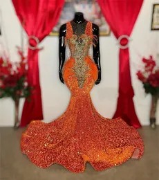 New Arrival 2024 Orange Crystal Prom Dresses Sheer Neck Evening Gowns Diamonds Rhinestones Feathers Birthday Party Dress Robes