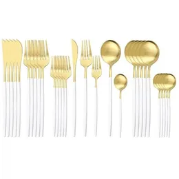 30pcs Matte Cutlery Set 304 Zestaw stali stalowej ze stali nierdzewnej LNIFE DESSER FIRK COPOUNKA ODŁOŻA SREBRNOWOŚCI DOM KUCHNY STALEWAR291U