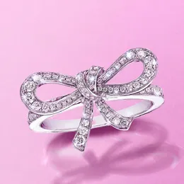 Ring Moissanite Engagement Ring 925 Diamonds 공식 복제품 브랜드 디자이너 다이아몬드와 상자 021과 함께한 실버 다이아몬드 세트