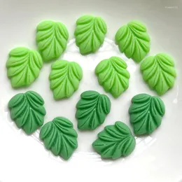 Ferramentas de artesanato 20pcs Kawaii Cute Mix Mini Leaf Flat Back Resina Dome Grass Clipbook DIY Jóias Decoração Acessórios