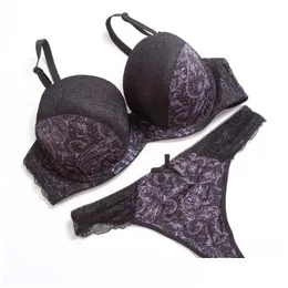 ملابس اليوغا نساء Y Thong Lace Patchwork Push Up Bra Set Black White Brief Sets Lingerie Droplear Drop Drop