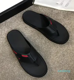 Tasarımcı Kauçuk Slayt Sandal Erkekler Terlik Dip Dipleri Flip Flops Çizgili Plaj Nedensel Terlik